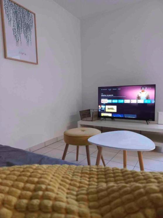 Superbe T2 Avec Parking Prive Apartment Agen Exterior foto